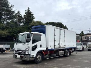 Forward Refrigerator & Freezer Truck_1