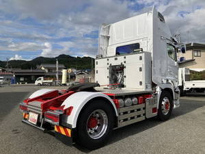 Profia Trailer Head_2