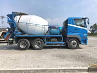 MITSUBISHI FUSO Super Great Mixer Truck QKG-FV60VX 2015 226,000km_5
