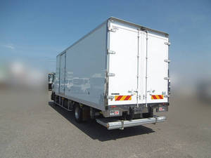 Forward Refrigerator & Freezer Truck_2