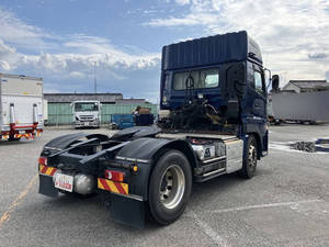 Quon Trailer Head_2