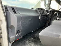 UD TRUCKS Condor Aluminum Wing 2RG-BRR90T2 2021 218,846km_33