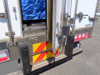 MITSUBISHI FUSO Fighter Refrigerator & Freezer Truck TKG-FK71F 2015 372,000km_31