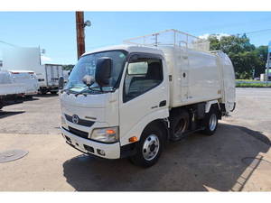 Dutro Garbage Truck_1