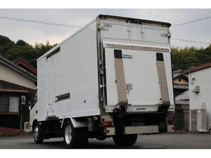 Dutro Refrigerator & Freezer Truck_2
