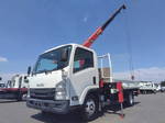 Elf Truck (With 4 Steps Of Cranes)