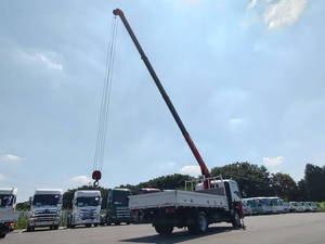Elf Truck (With 4 Steps Of Cranes)_2