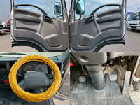 ISUZU Elf Flat Body TRG-NMR85AR 2015 195,709km_11