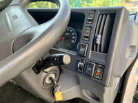 MAZDA Titan Aluminum Wing TRG-LPR85AR 2016 136,000km_29