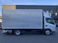 HINO Dutro Aluminum Van TKG-XZU710M 2018 196,127km_5