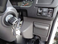 ISUZU Elf Refrigerator & Freezer Truck 2RG-NPR88AM 2024 32,050km_32