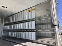 ISUZU Forward Refrigerator & Freezer Truck TKG-FRR90T2 2015 243,332km_16