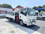 Elf Truck (With 4 Steps Of Cranes)