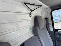 ISUZU Elf Aluminum Van TRG-NMR85AN 2015 56,600km_23