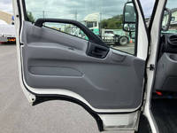 HINO Dutro Flat Body TPG-XZU712M 2017 174,770km_28