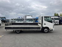 HINO Dutro Flat Body TPG-XZU712M 2017 174,770km_7