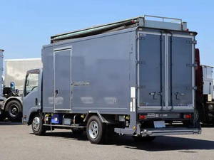 Elf Refrigerator & Freezer Truck_2