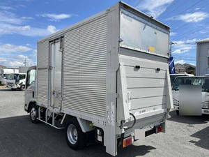 Elf Aluminum Van_2