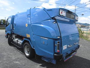 Dutro Garbage Truck_2
