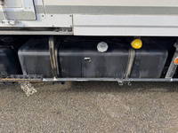 ISUZU Forward Refrigerator & Freezer Truck 2RG-FRR90T2 2018 368,468km_26