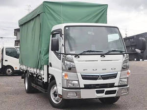 Canter Truck with Accordion Door_1