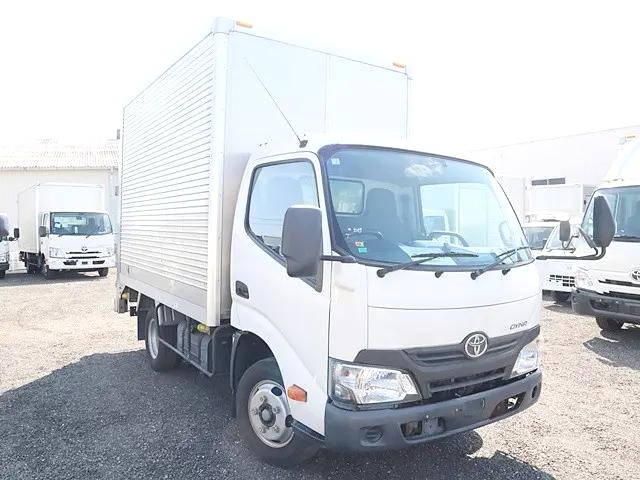 TOYOTA Dyna Aluminum Van TPG-XZU605 2019 108,800km_1