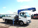 Dutro Truck (With 3 Steps Of Cranes)