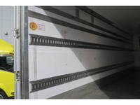ISUZU Forward Refrigerator & Freezer Truck TKG-FRR90S1 2013 405,947km_8