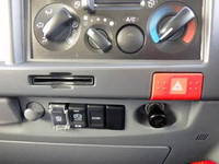 ISUZU Elf Aluminum Van TRG-NMR85AN 2017 28,037km_17