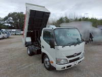 HINO Dutro Dump TKG-XZU630T 2014 105,000km_1