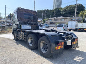 Giga Trailer Head_2