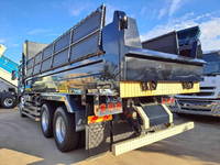 UD TRUCKS Quon Dump QKG-CW5YL 2015 393,000km_2
