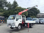 Elf Truck (With 4 Steps Of Cranes)