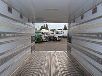 ISUZU Forward Refrigerator & Freezer Truck 2PG-FRR90T2 2018 288,500km_31