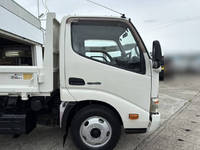 HINO Dutro 3 Way Dump TKG-XZU600T 2012 33,000km_16