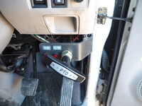 HINO Dutro Safety Loader (With 3 Steps Of Cranes) KK-XZU421M 2000 25,504km_35