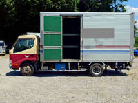 HINO Dutro Aluminum Van TKG-XZU655M 2012 317,280km_4