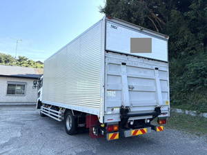 Condor Aluminum Van_2
