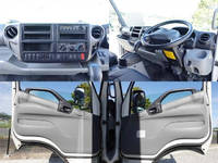 HINO Dutro Panel Van TKG-XZU710M 2015 140,000km_18