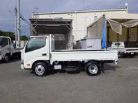 HINO Dutro Flat Body 2RG-XZU605M 2020 47,983km_5