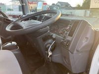 ISUZU Elf Panel Van TRG-NMR85AN 2016 194,063km_35
