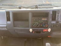 ISUZU Elf Panel Van TRG-NMR85AN 2016 194,063km_36