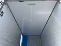 ISUZU Elf Reefer Van 2RG-NPR88YN 2019 133,653km_16