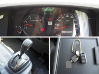 ISUZU Elf Aluminum Van 2RG-NPR88YN 2019 133,718km_37
