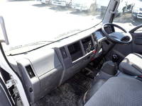 ISUZU Elf Flat Body TRG-NLR85AR 2019 198,600km_30