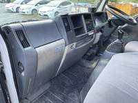 ISUZU Elf Double Cab TKG-NJR85A 2014 119,345km_32