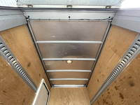 TOYOTA Dyna Panel Van 2RG-XZU605 2020 143,000km_25