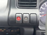 ISUZU Elf Aluminum Wing PB-NPR81AN 2006 46,508km_11