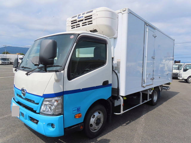 HINO Dutro Refrigerator & Freezer Truck 2RG-XZU712M 2019 138,000km
