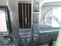 ISUZU Elf Safety Loader TRG-NPR85AN 2018 131,029km_16